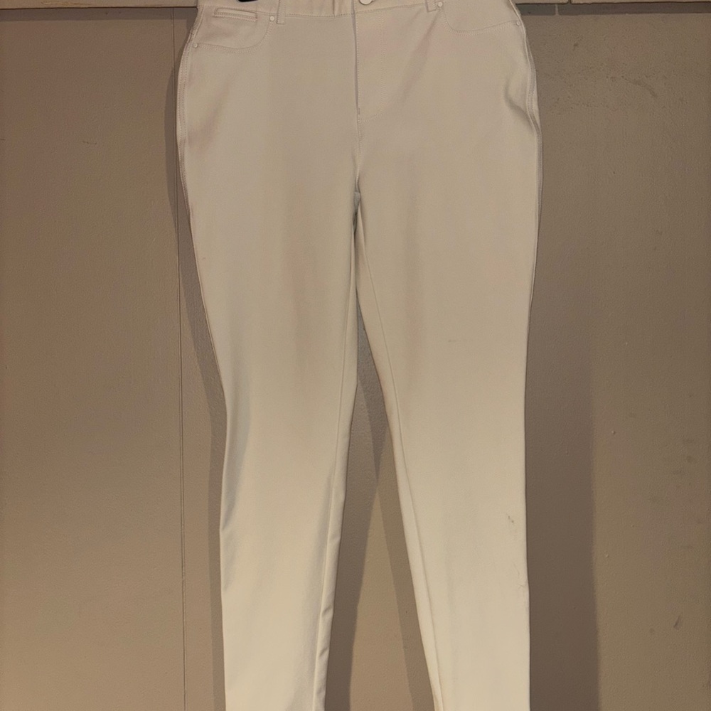 Chico's Cream Chinos Tailored Elegance